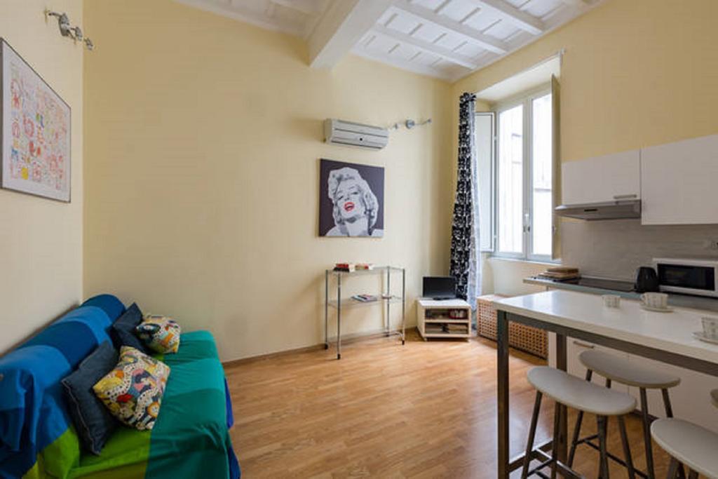 Casa Vacanze Colosseum By Alice ローマ エクステリア 写真